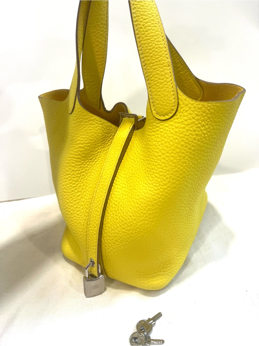 Hermès Picotin Lock 18 Lime Clemence Palladium Hardware - Picture 10 of 10